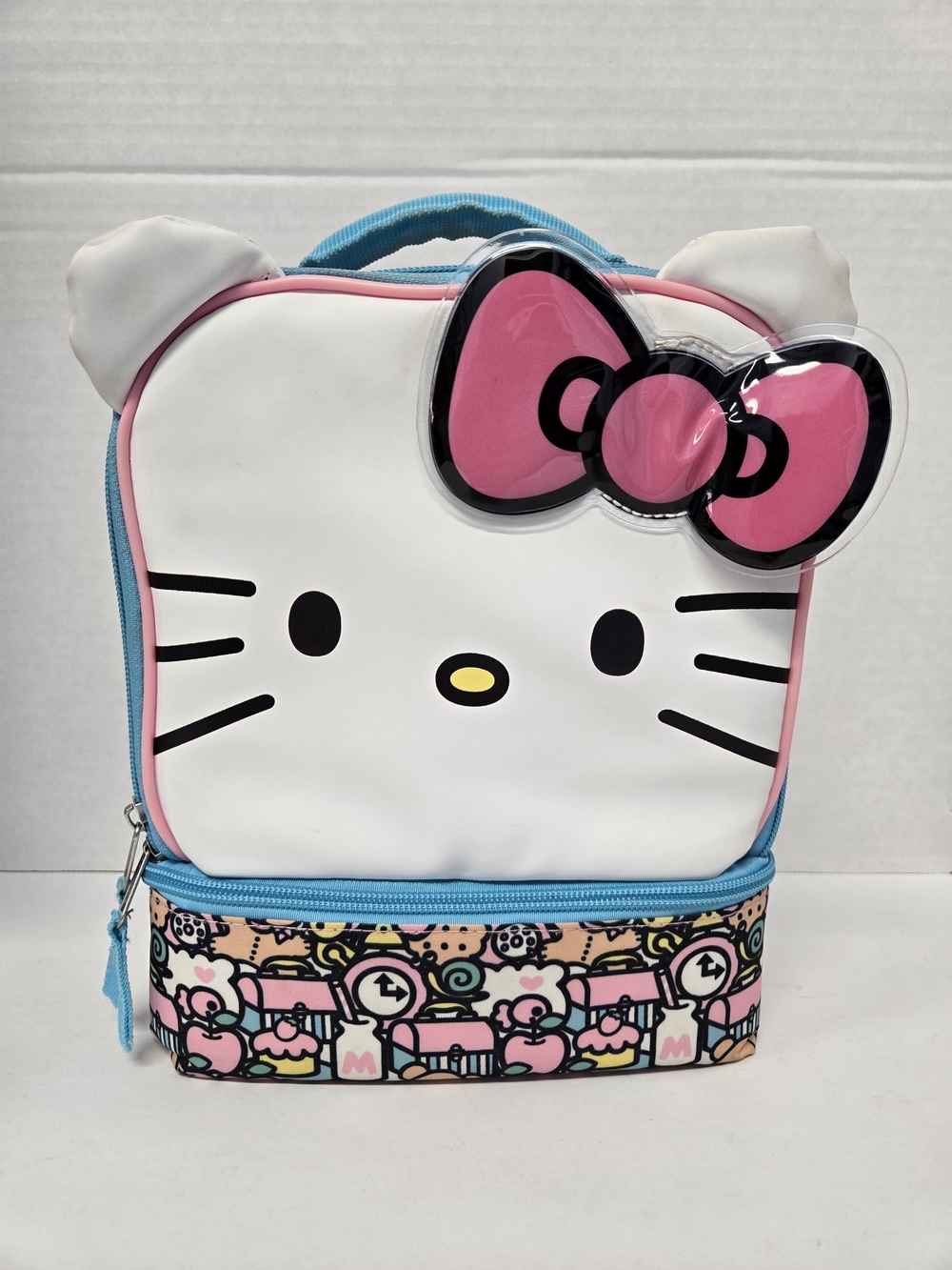 GUC Sanrio 2025 Hello Kitty Lunch Bag 8"x10"x4.5"